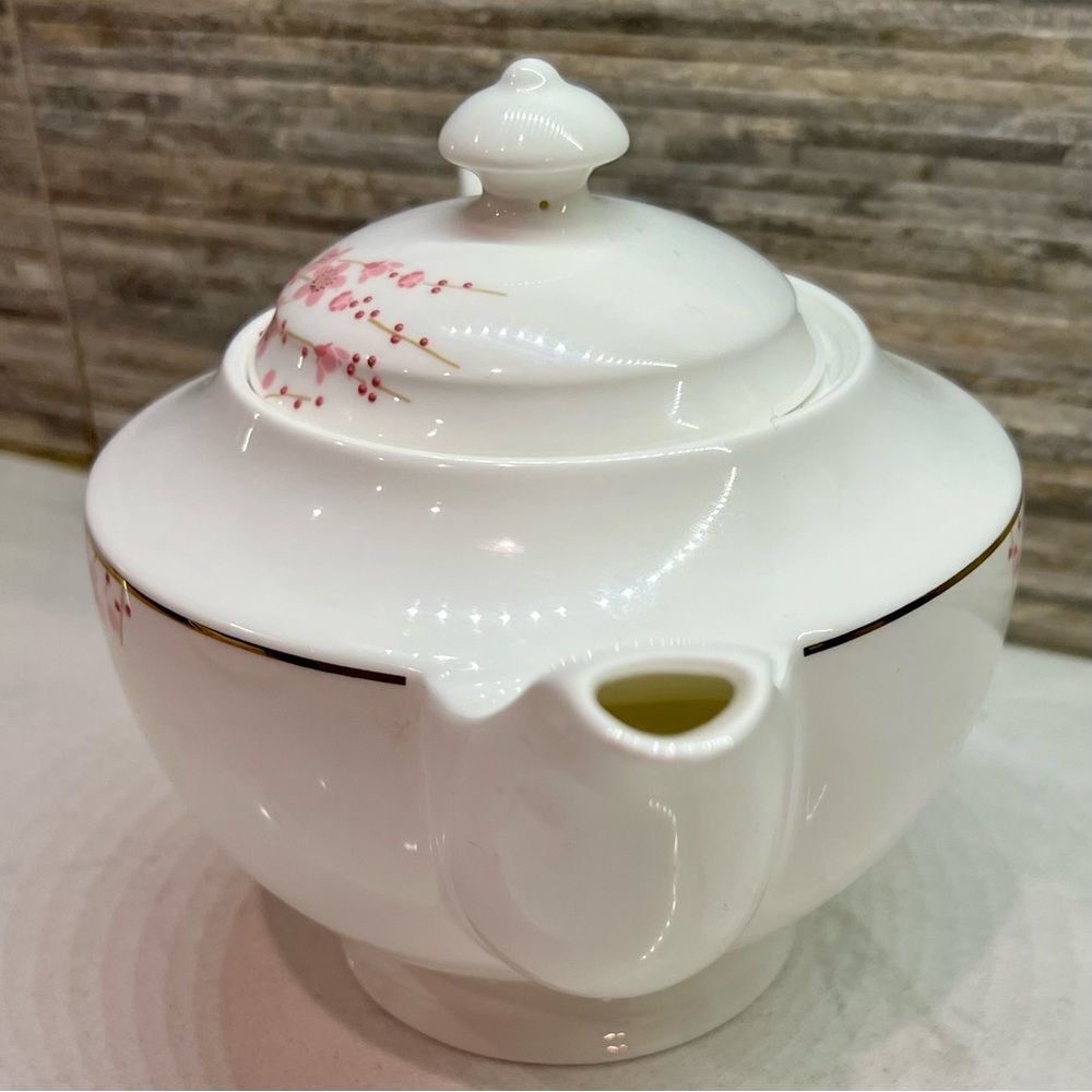 Teavana Sakura Cherry Blossom Holly Bone China 24 KT Filigree Tea Kettle 43 oz - Picture 3 of 16